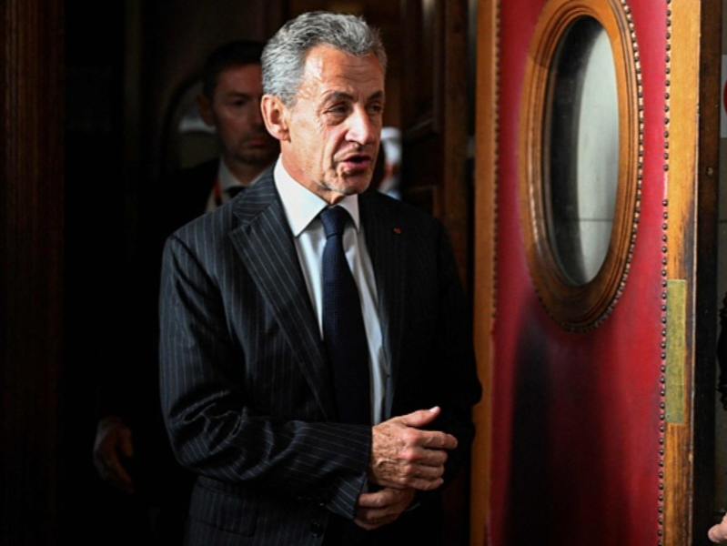 巴黎上诉法院批准萨科齐临时释放