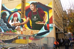 波特兰：领取免费食物的长队（2）