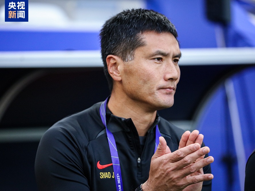 邵佳一出任中国国家男子足球队主教练