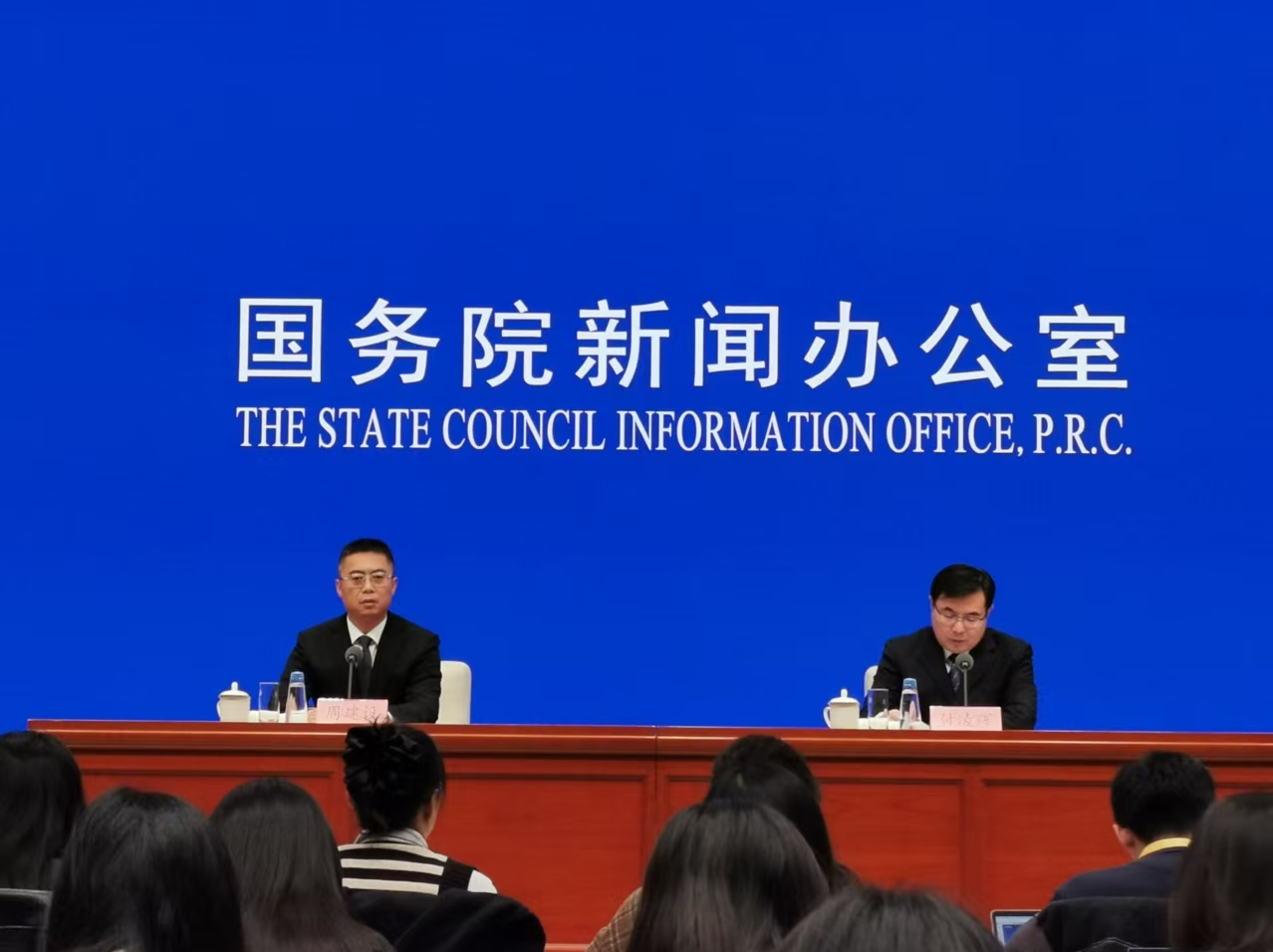 国家统计局：10月份我国国民经济运行基本平稳，稳中有进态势持续