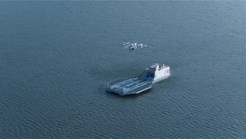 峰飞航空发布eVTOL零碳水上机场，全球首创海空一体低空经济解决方案