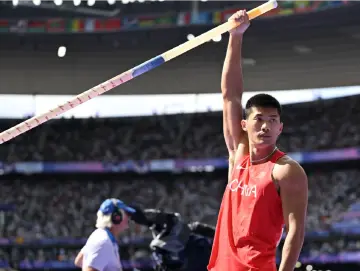 深圳撑竿跳高健将黄博凯亮相十五运会开幕式:“只要站上赛场,就要全力以赴”