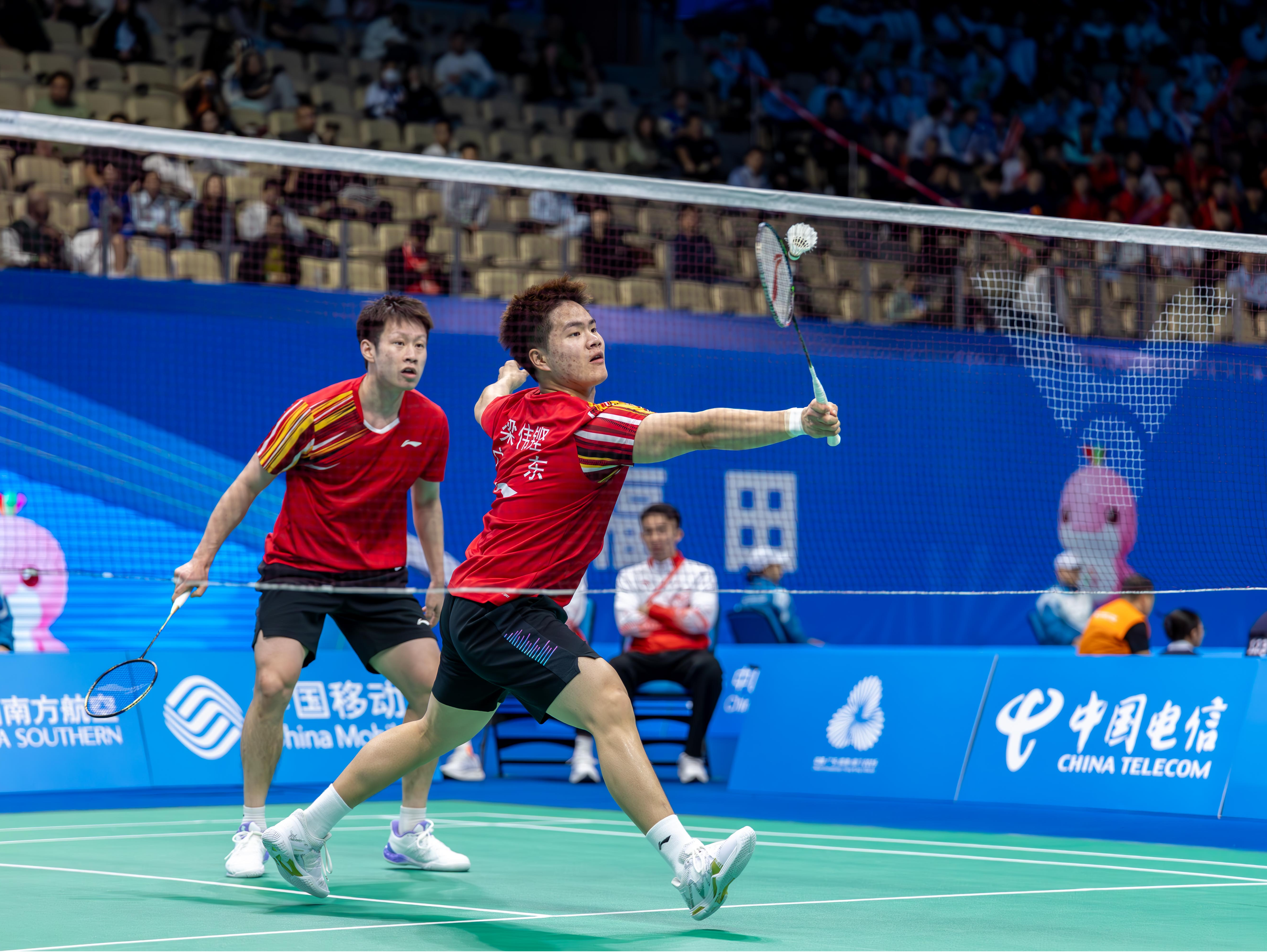 十五运会羽毛球成年组男团半决赛:广东队0:3不敌浙江队无缘决赛