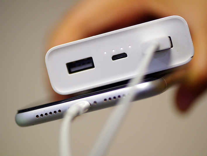 澳大利亚将禁止机舱内使用充电宝 