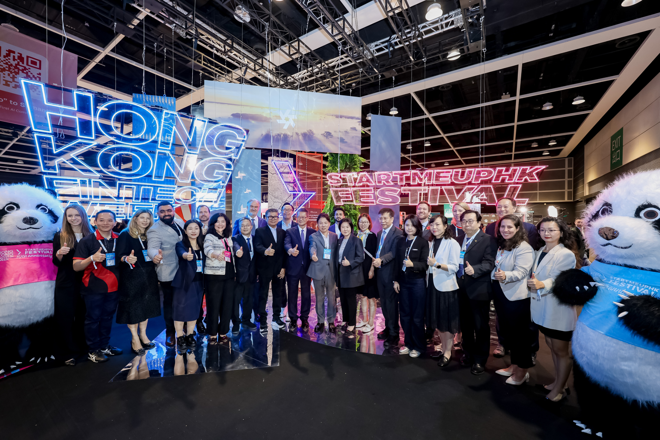 共探全球金融科技发展新路径 深圳20家金科企业亮相香港金融科技周