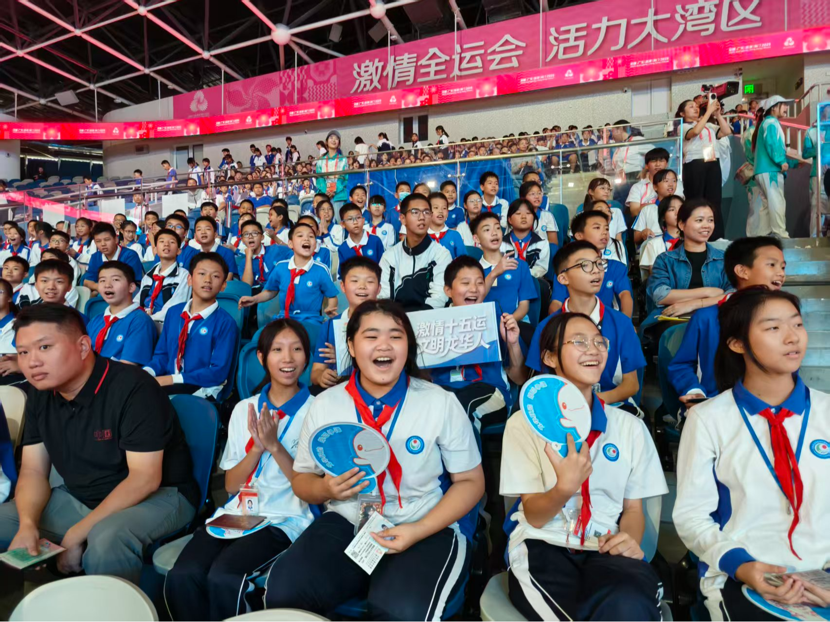乐享全运 | 学子“球”学观摩,青年“排”忧解难