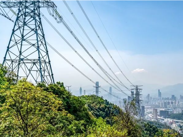 回眸2024深圳传奇 | 高过GDP增速,用电同比增长7.7%!澎湃动能可感能见
