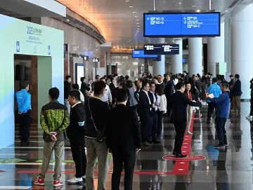 香港特区第八届立法会选举结果出炉 90人当选新一届立法会议员