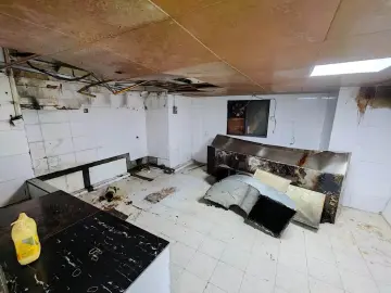 小区地下车库“爆改”厨房？街道回应：网友爆料前已整改完毕