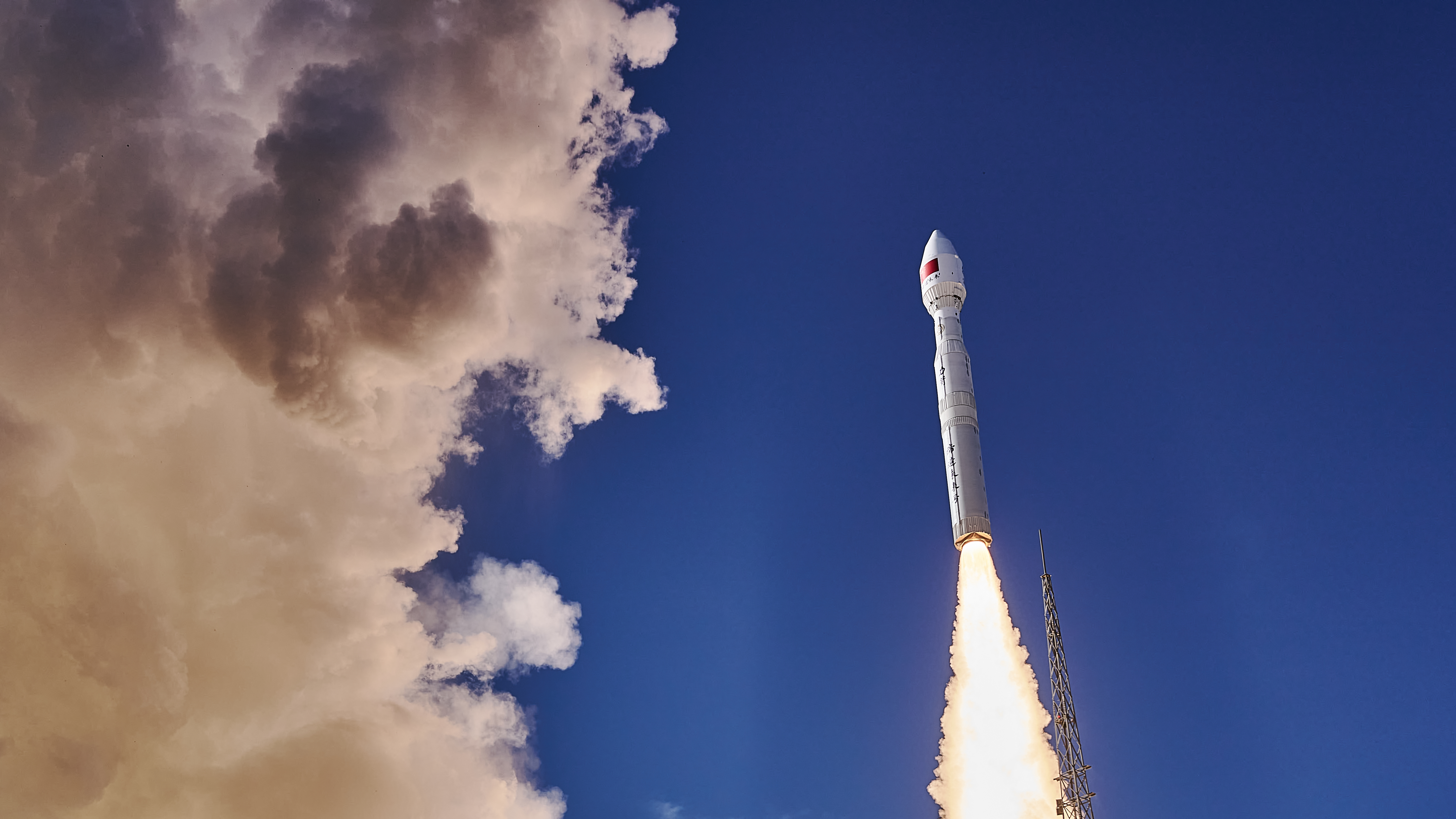 全球首颗！中山大学学生团队自研卫星成功发射