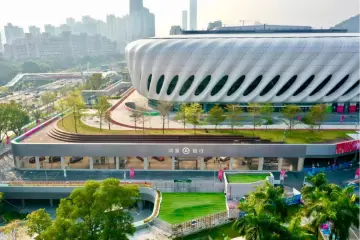 全国首家S+级！鸿蒙智行授权超级用户中心开启试运营，来园岭一同体验“智驾新境”