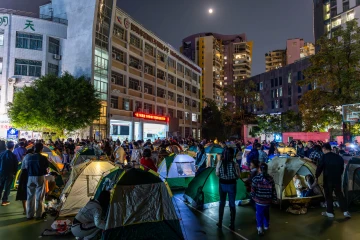 多图 | 福田区外国语小学“亲子帐篷夜”点亮诗意之夜