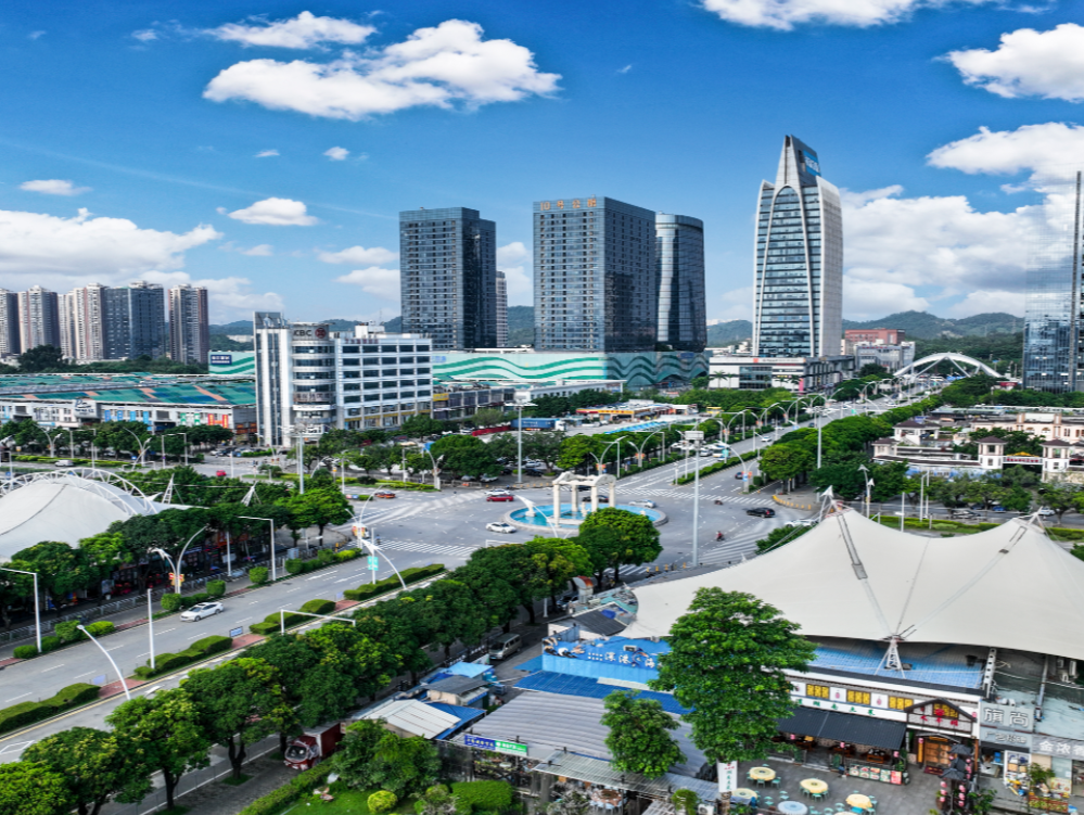 机荷高速焕新背后的平湖力量：“征拆铁军”以初心破难题，用实干铺就湾区通途