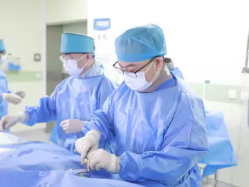 从帕米尔高原到深圳:一场跨越五千公里的“补心”之旅