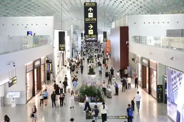 超去年总量！深圳机场2025年旅客吞吐量破6100万人次