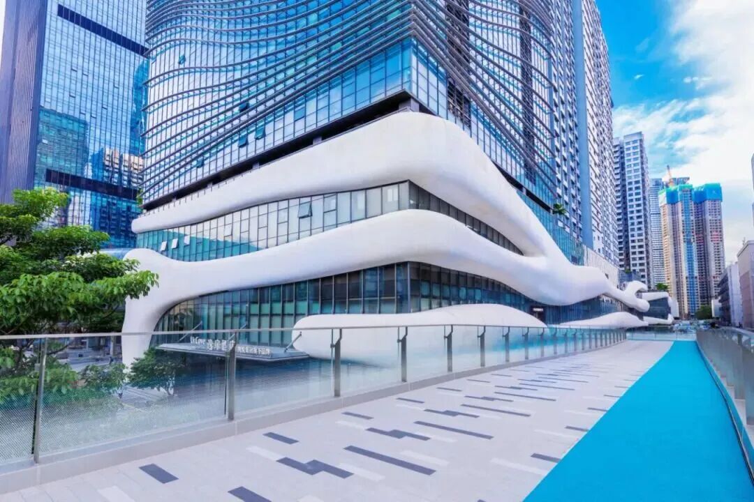 百千万工程 先锋罗湖在行动 | 两座区域地标、3家大型购物中心、12栋甲级写字楼……深圳这个片区含金量还在飙升