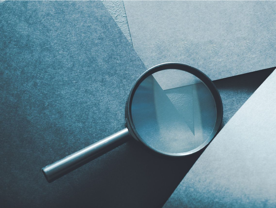 湖南郴州一烟花爆竹店店主实名举报公职人员并疑似喝农药，官方通报