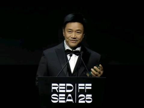 导演唐季礼获国际大奖！正参与推进深圳“湾区影视文化公园”建设 