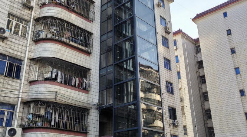 龙岗街道龙岗墟社区协商按下“启动键”，老楼圆了“电梯梦”