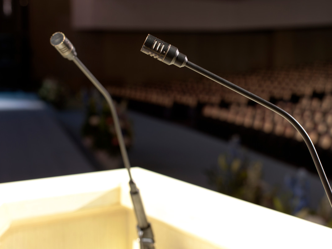 中方决定对岩崎茂采取反制措施 