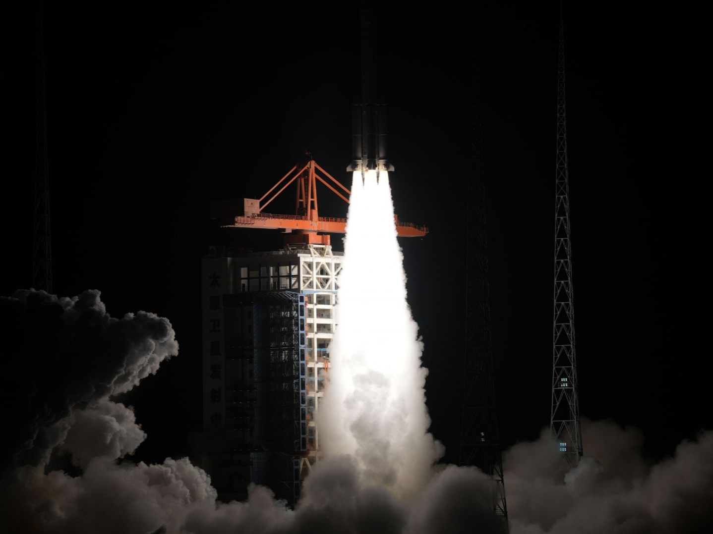 我国成功发射卫星互联网低轨卫星