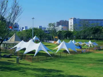 周末去哪里？光明九大宝藏公园全攻略，野餐露营还是徒步吸氧全都有！