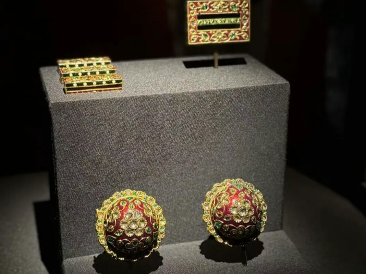 展览正当时 | 繁花与利剑——16-19世纪莫卧儿宫廷珍宝展：领略莫卧儿帝国的璀璨风华