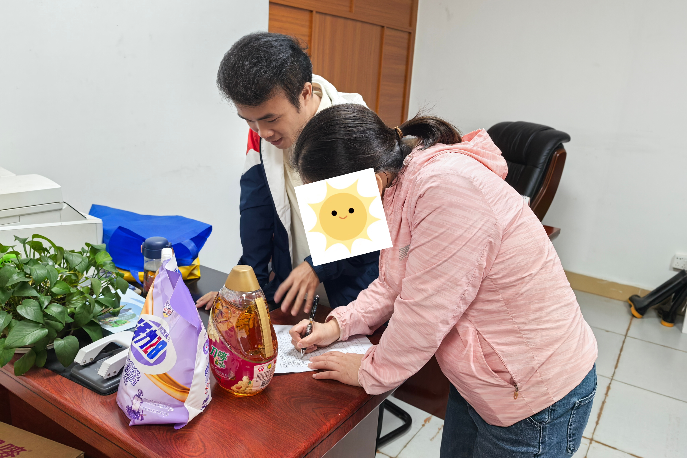 暖访行动!他们为这些特殊家庭送上了冬日关怀