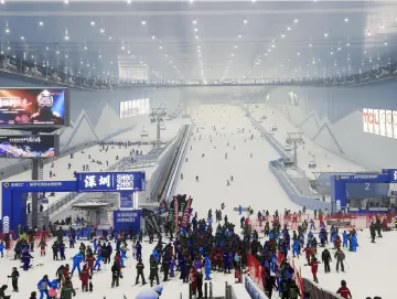 冰雪经济热辣滚烫!央视再度聚焦深圳人家门口的“冰雪奇缘”