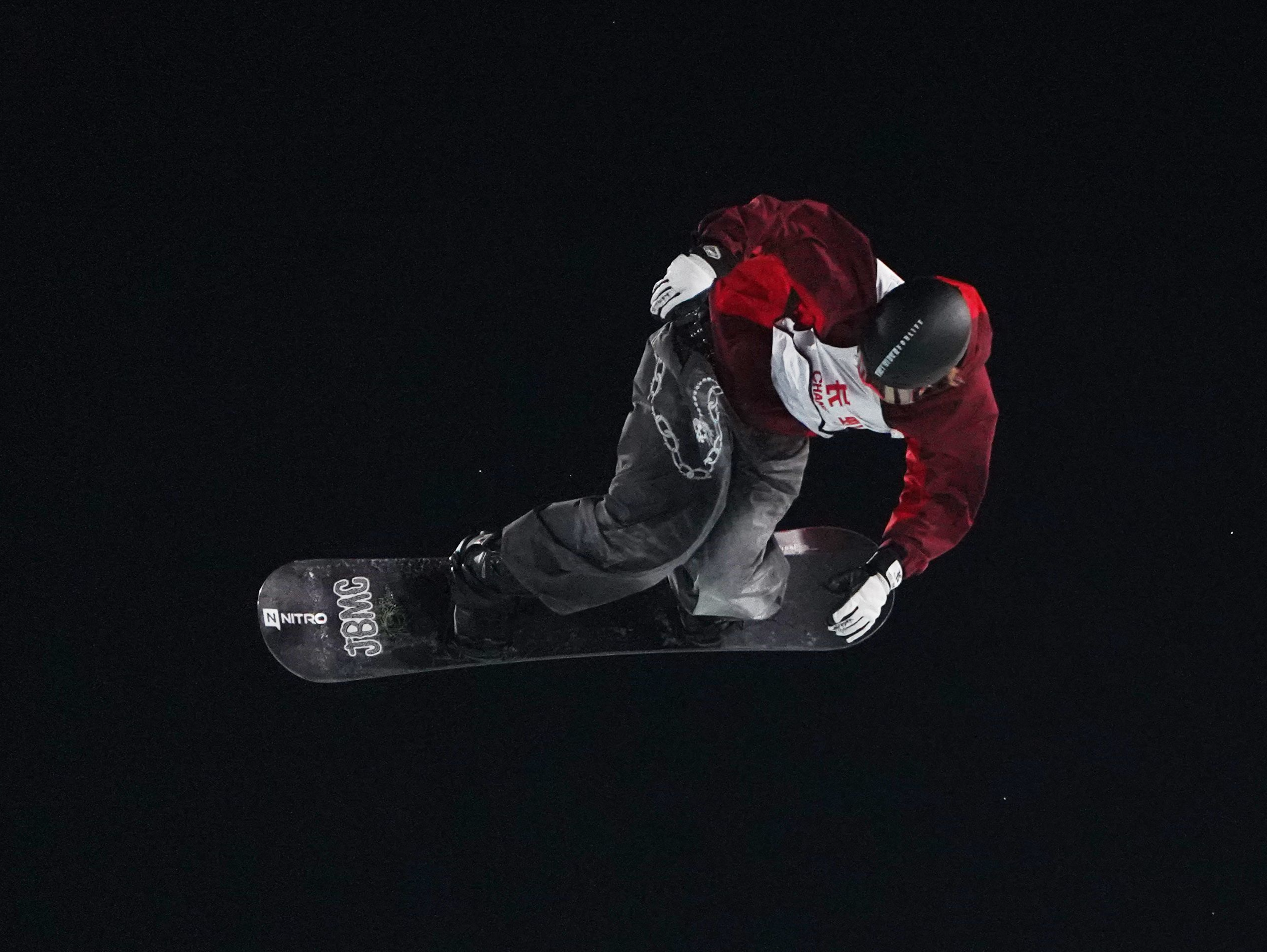 中国队三名选手晋级男子单板大跳台决赛