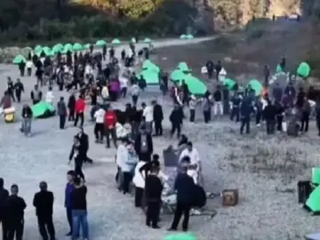 女选手遭骚扰?贵州一荒野求生赛被叫停,当地回应→