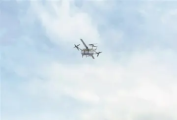 香港艺人怒斥“黑飞”事件,公众操纵无人机该如何避免“黑飞”?