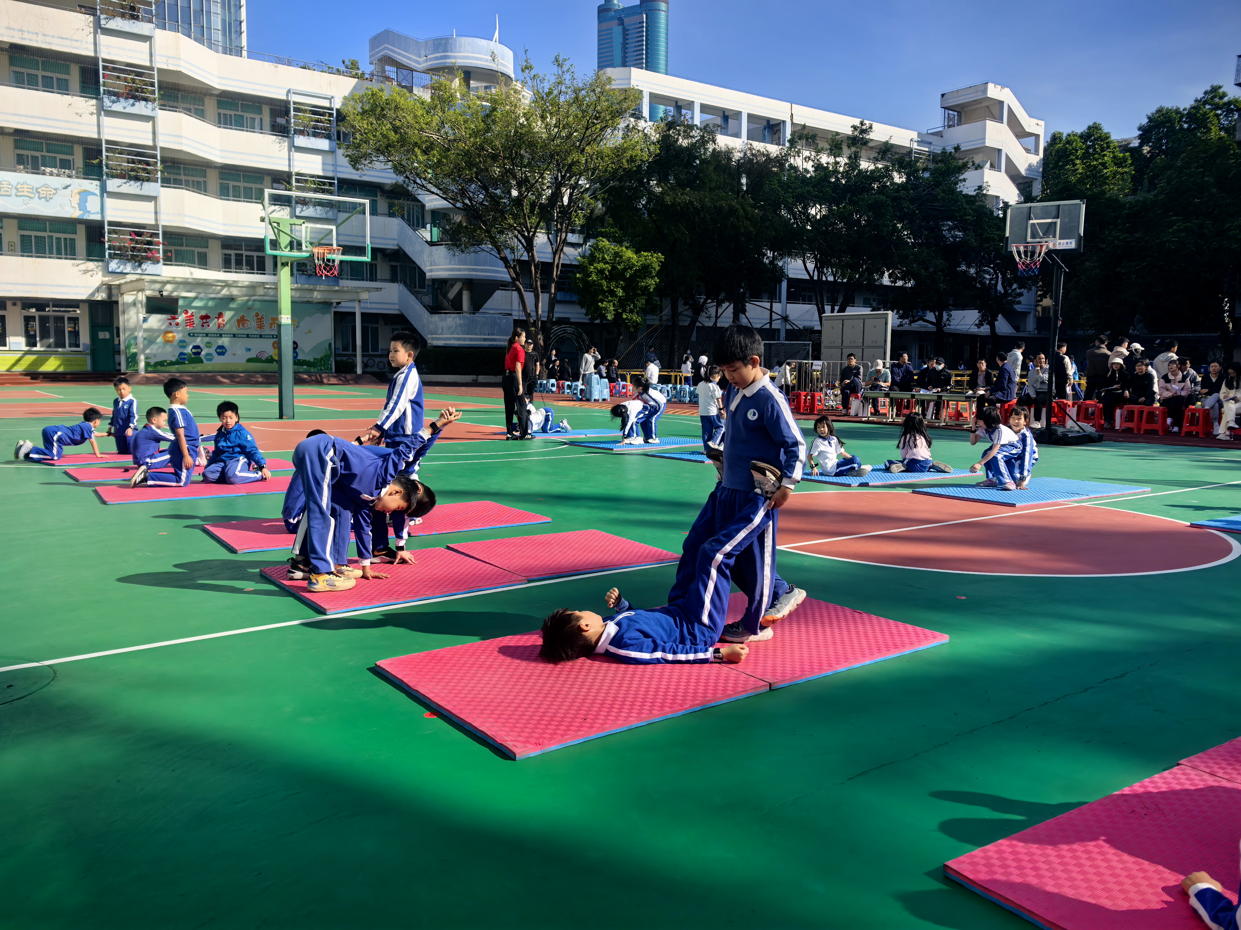 新质体育课堂添活力，“三师”研讨共探教学新路径