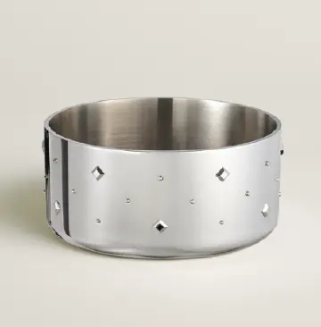 宠域talk | 一只碗比包还贵?奢侈品开始走“宠物路线”了