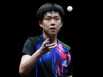 WTT香港总决赛男单半决赛:王楚钦因伤退赛