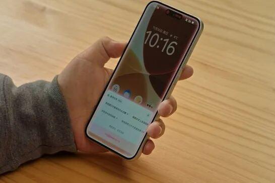 工程机变“抢手货”，“豆包AI手机”能否点燃下一轮AI手机竞速