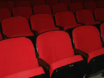 重磅！Netflix827亿美元收购华纳兄弟