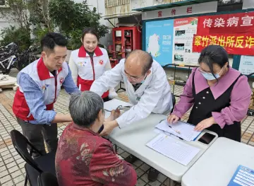 罗湖翠达社区开展冬季呼吸道传染病预防宣传，筑牢居民健康防线