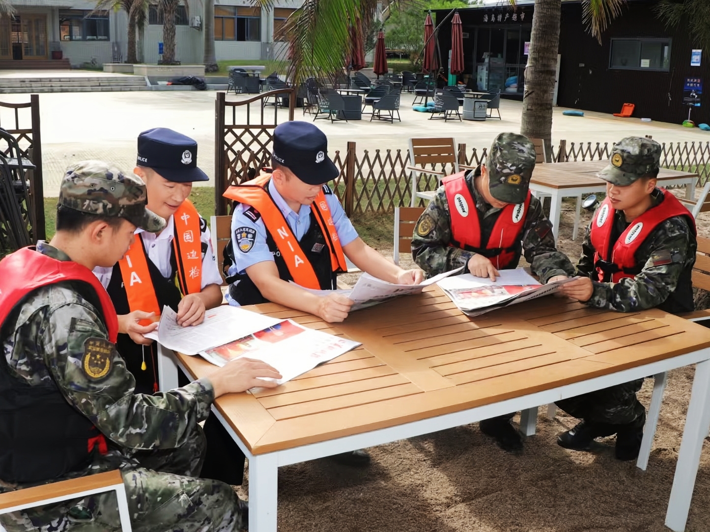 汕尾边检站：全会精神深植于心 联学联建聚力于行