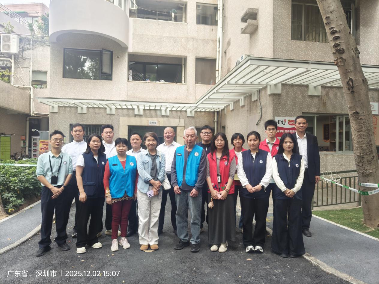 沙河街道东方社区开展消防通道专项治理行动