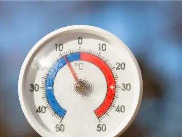 温度记 | 寒潮预警!冷空气“赶路”中,深圳周末将开启“速冻”模式