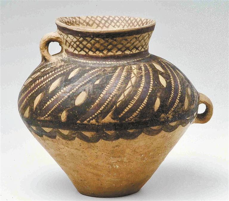 展现世界彩陶艺术之冠 马家窑文化彩陶亮相深圳