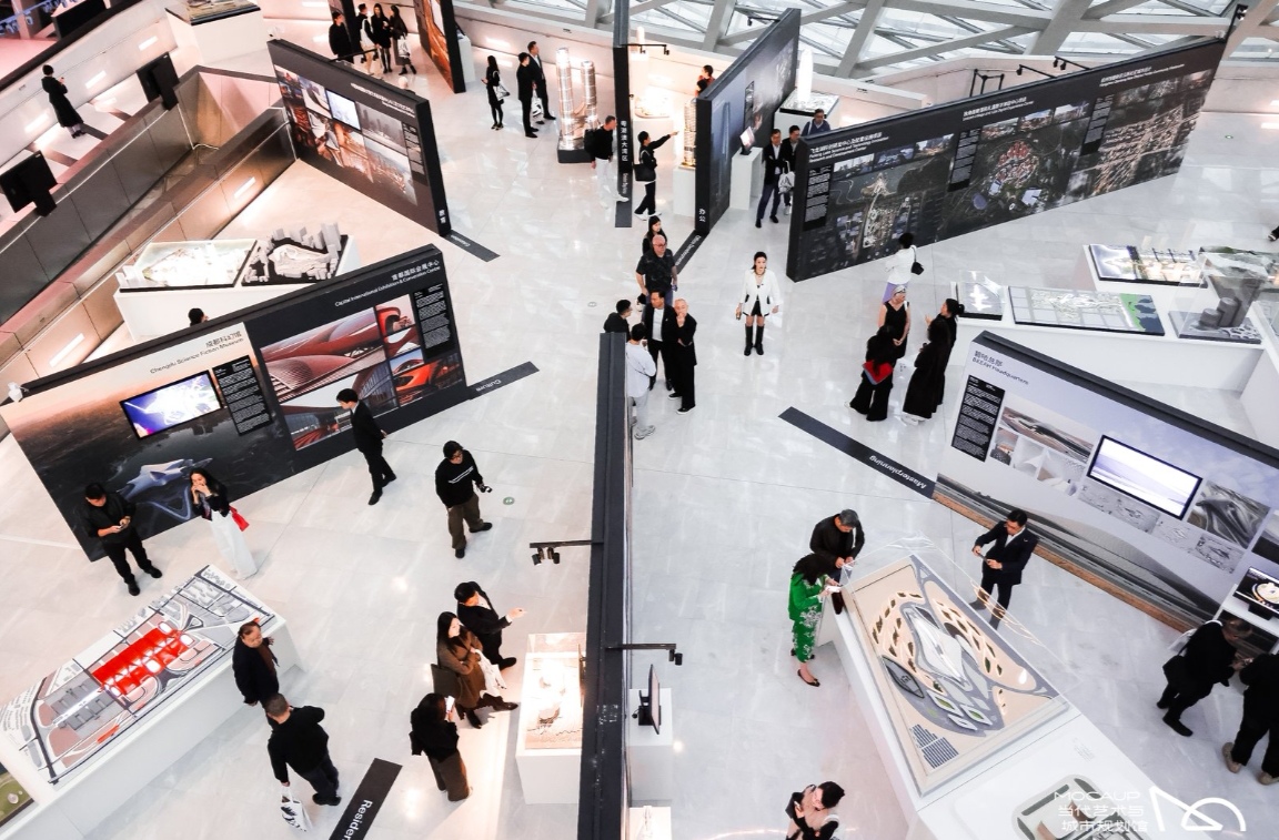 “紮哈·哈迪德建築事務所設計展”深圳展至2026年4月10日