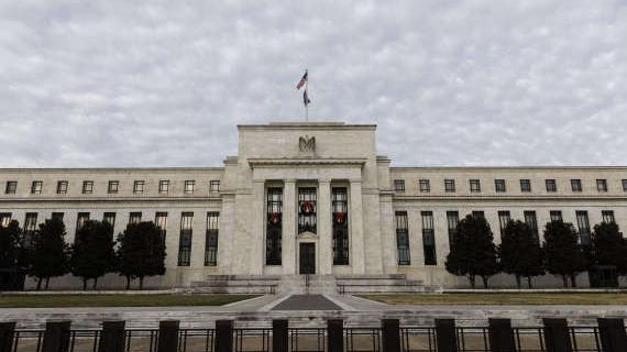 12月议息会议召开前夕,美联储主席热门候选人发声:应该继续降息