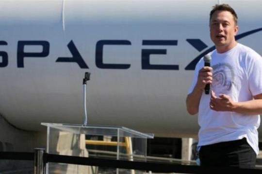 SpaceX拟于2026年IPO，募资将远超300亿美元