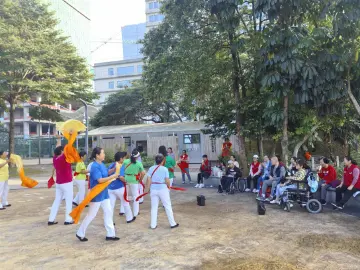 南山松坪山社区开展助老助残志愿活动