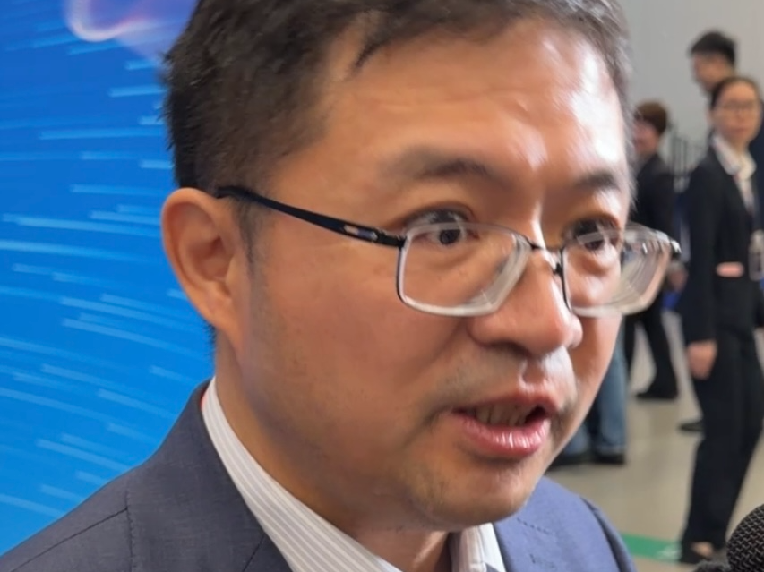 2025光明科学城论坛｜周冰：聚焦早投小投硬科技，光明科创母基金构建全周期服务生态