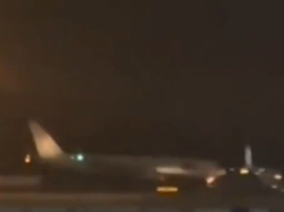 俄罗斯一客机因发动机起火紧急返航