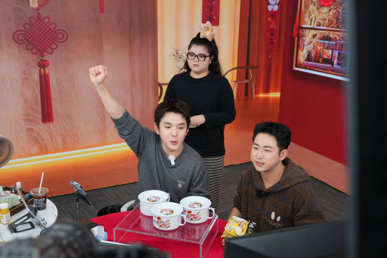 近2万个“美碗”售出：一场由直播间互动催生的共创实践