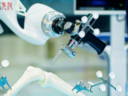 元化智能再度入围国家AI医疗器械“揭榜挂帅”单位名单